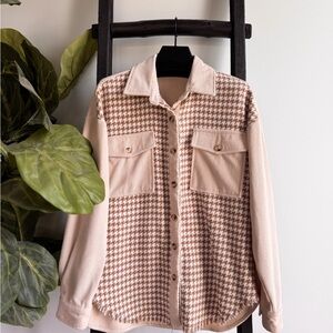 Stylish Houndstooth Button-Up Shirt